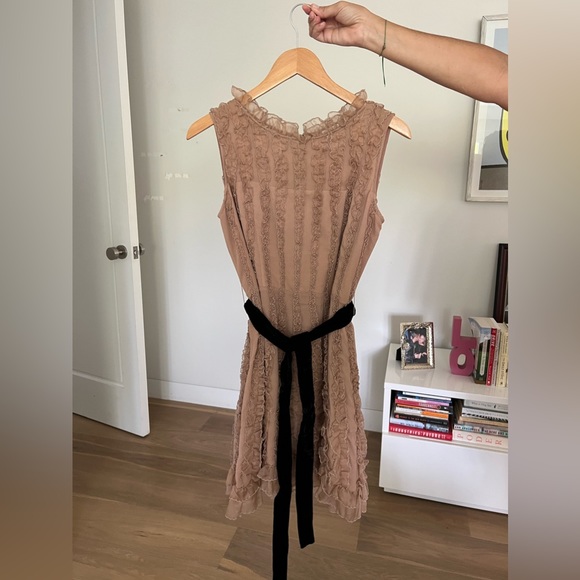 RED Valentino Dresses & Skirts - Red Valentino Ruffle Dress in Light Pink